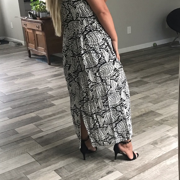 Black & White Fish Print Maxi - Picture 5 of 8
